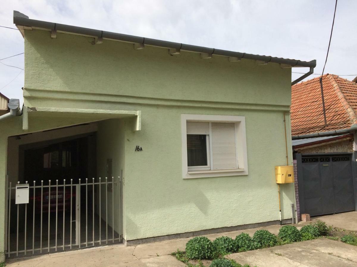 Apartman Melody Sombor Exteriér fotografie